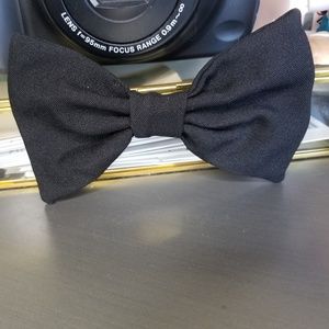 America Apparel Bow - Black